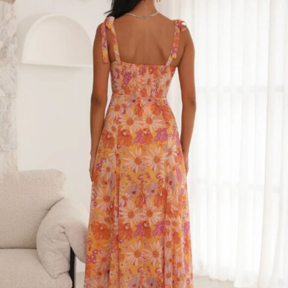 Hello Molly | Divine Smile Midi Dress Orange - Picture 3 of 5